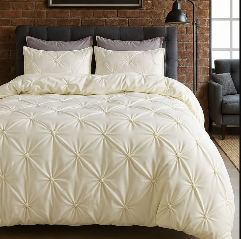 AmoreEase – Pinch Pleat Duvet Cover Set color champagne cream
