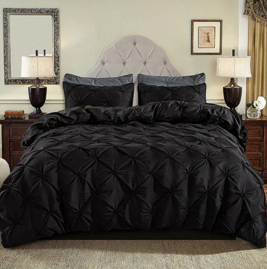 AmoreEase – Pinch Pleat Duvet Cover Set midnight black